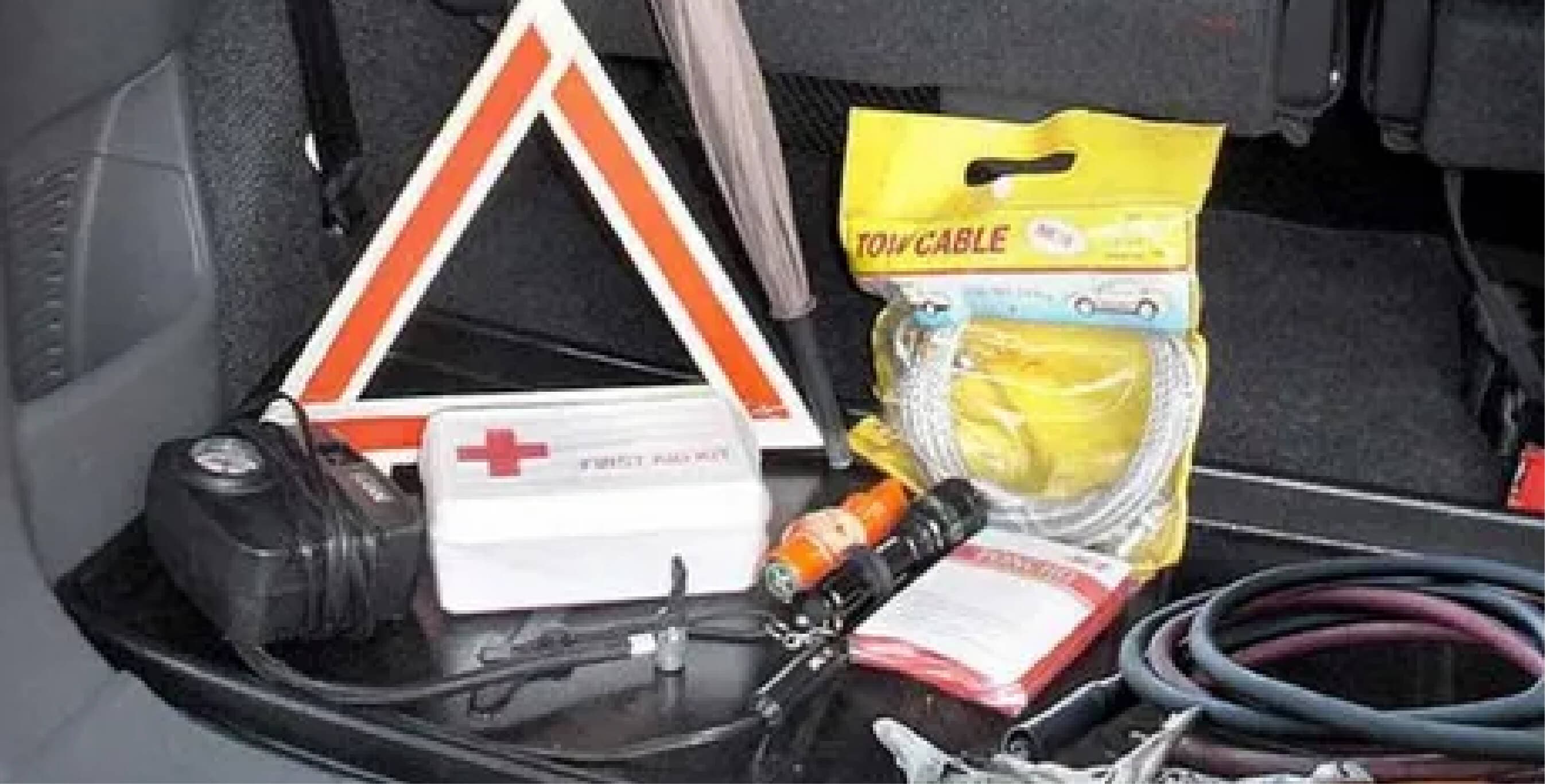 Barang Wajib yang Harus Ada di Dalam Mobil