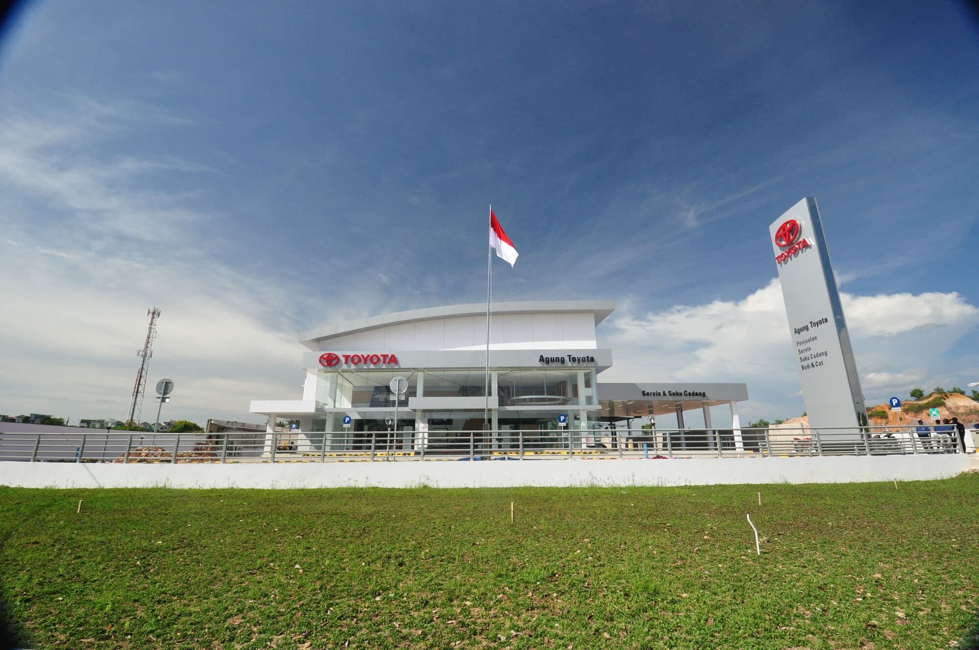 Perluasan Jaringan Dealer Toyota - 2017